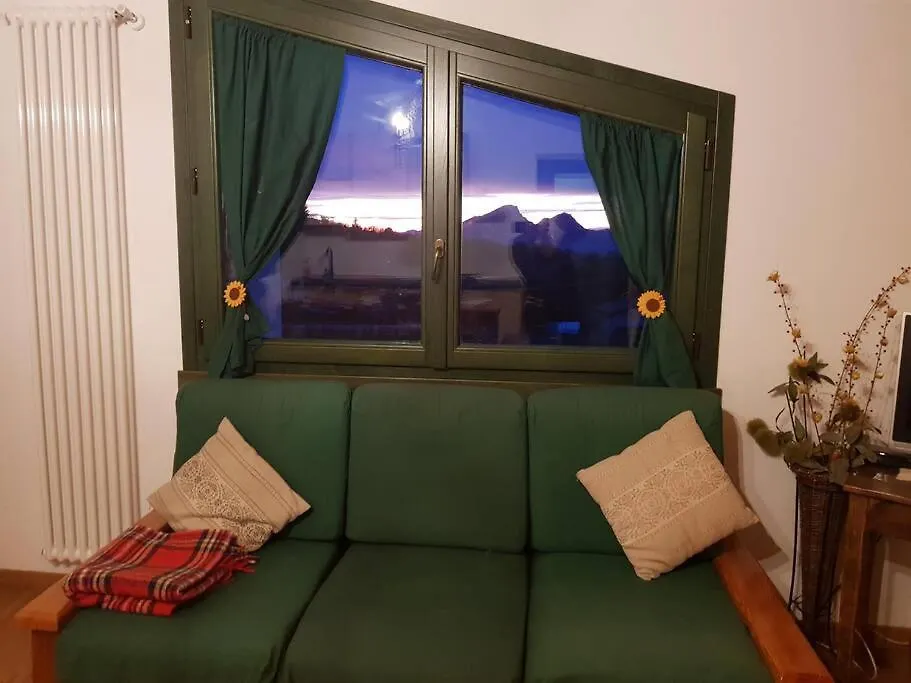 Villa Prada Beauty Through Pastures And Lake Garda 布伦佐内堡