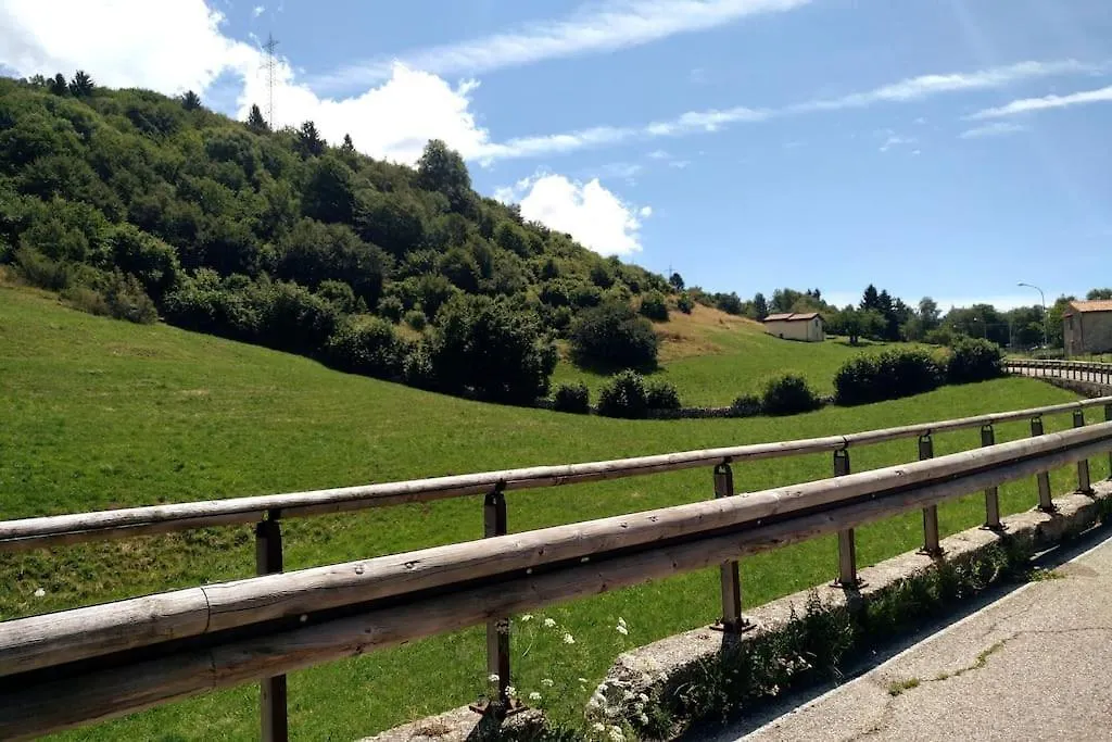 Villa Prada Beauty Through Pastures And Lake Garda 布伦佐内堡