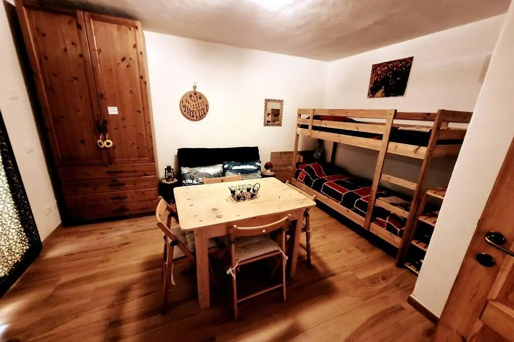 Villa Prada Beauty Through Pastures And Lake Garda Castelletto Di Brenzone 0*,  Italy