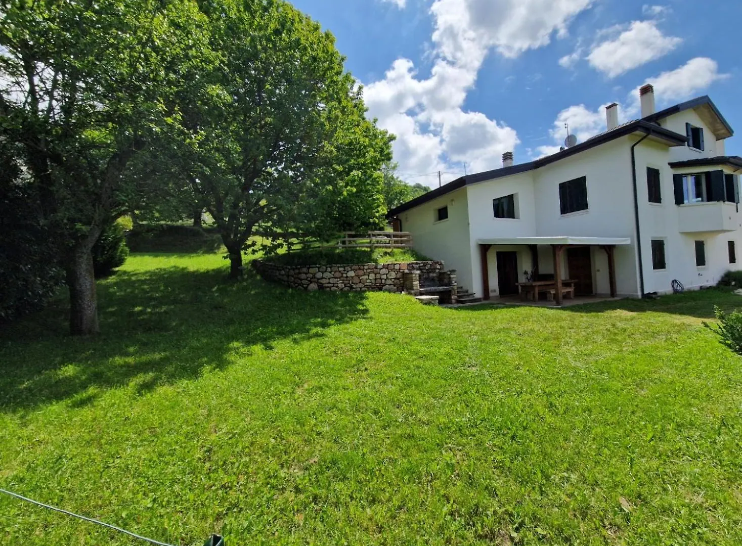 Villa Prada Beauty Through Pastures And Lake Garda Castelletto Di Brenzone